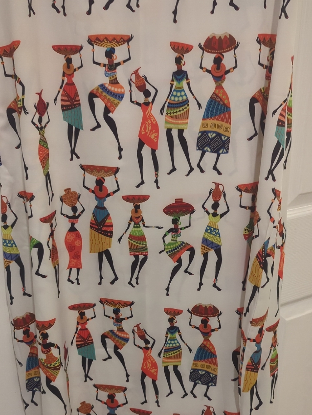 MISSLOOK White Maxi Dress with Multicolor Figurative Print - Picture 2 of 4